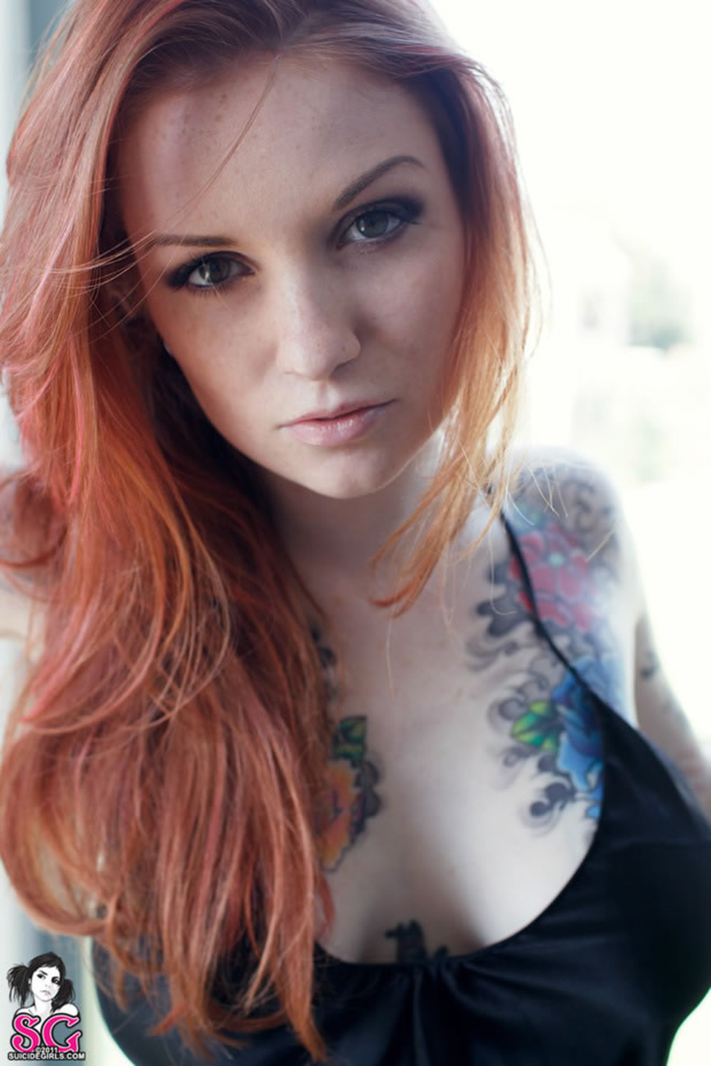 Tattooed Girl Showing Off Her Star Wars Tattooes 01