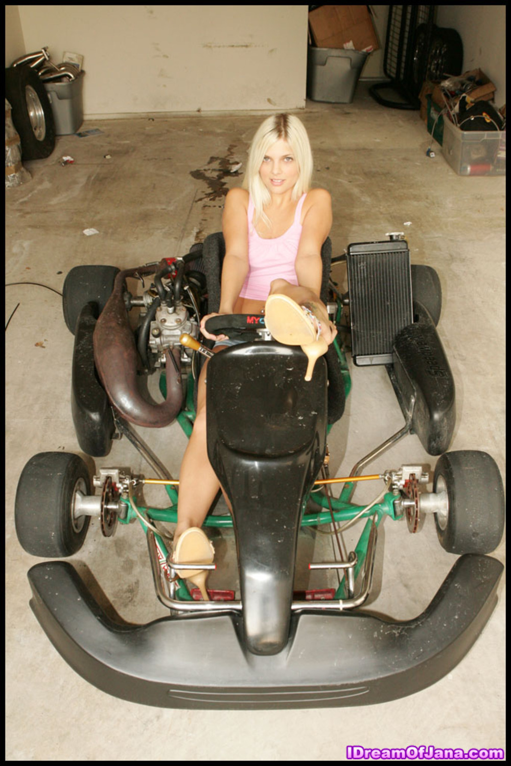 Blonde Jana 01