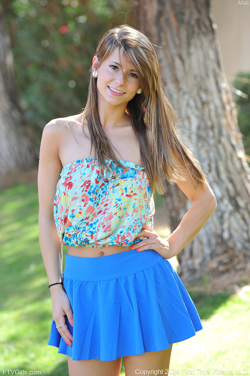 Desirable Booty / Mali / FTV Girls 5