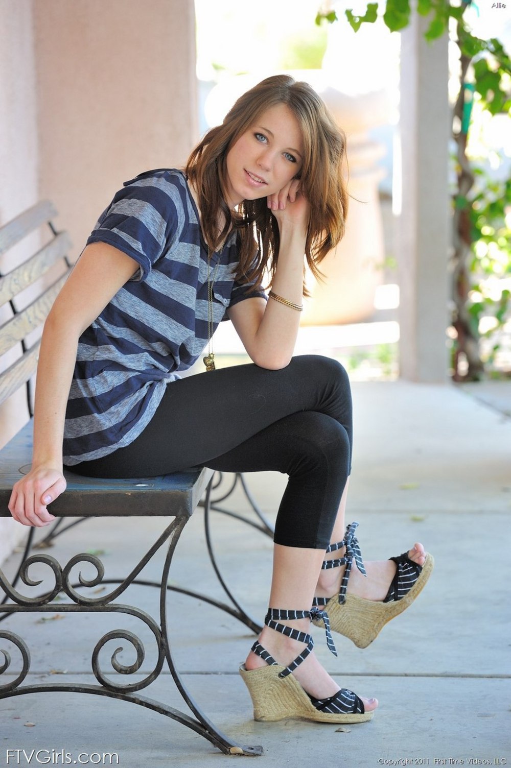 Allie in public 02