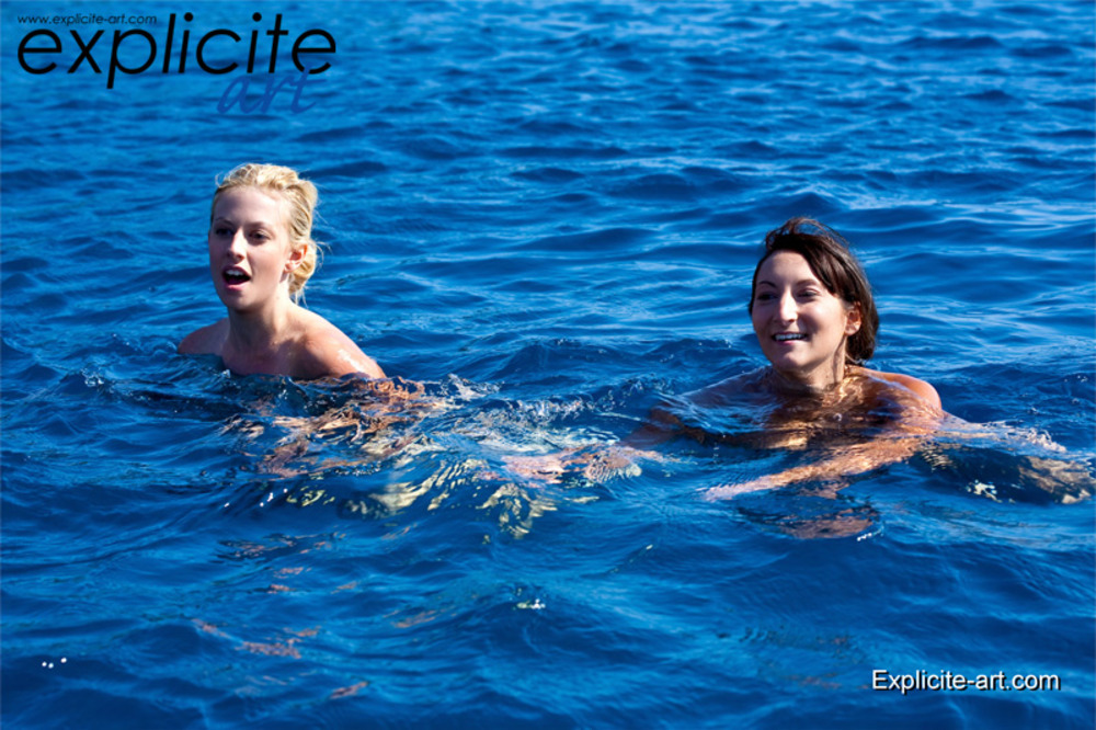 3 fresh lesbos teens 07