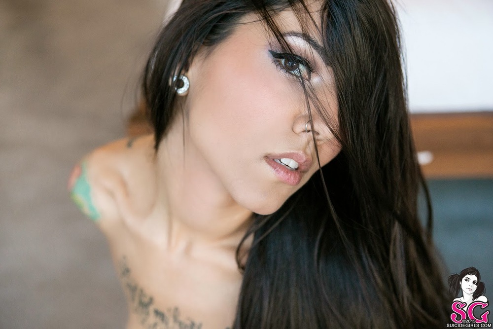 The Sexiest Suicide Girl 21