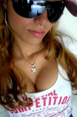 College girls' selfpics